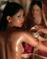 PIC:Bipasha Basu's topless pics making waves online Hindi Movie Reviews,  News, Articles at Indian Network in